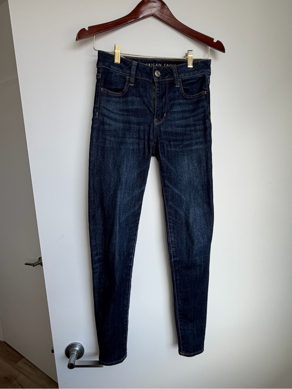 American Eagle Outfitters Women’s Skinny Jeans - Dark Blue Wash